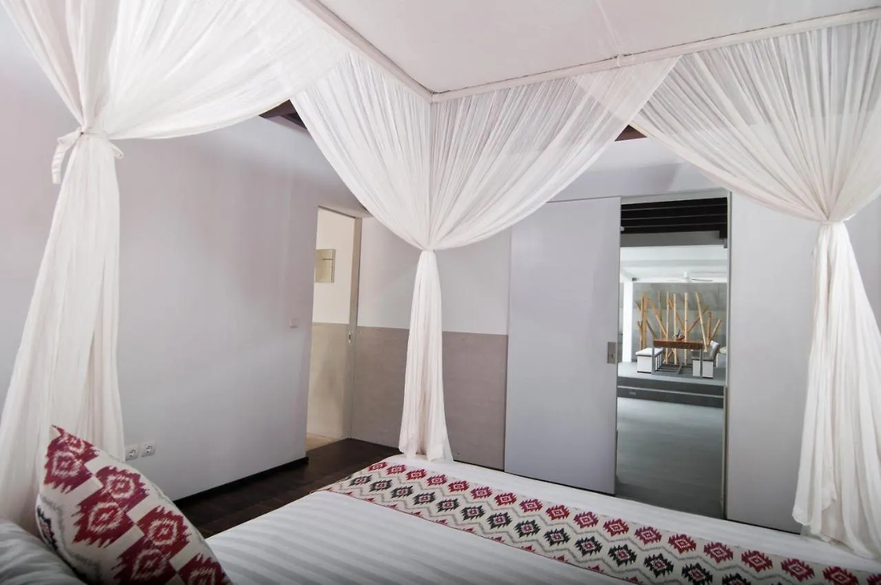 5Br Villa Sabtu - Minggu Villas Seminyak  Семиньяк